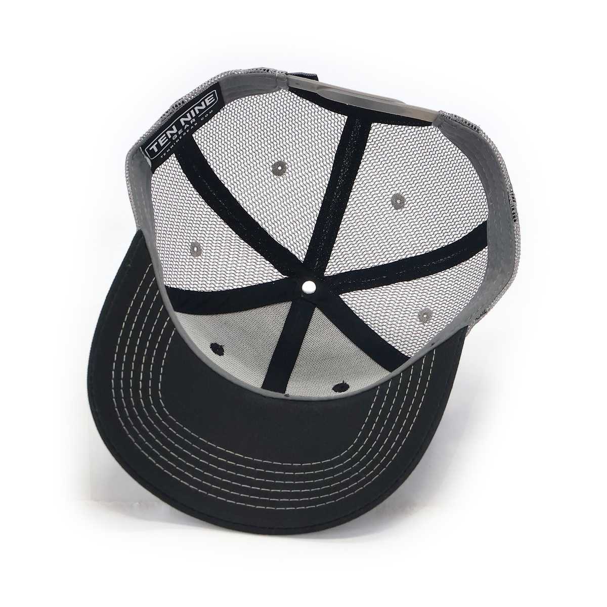 ORD Chicago DC-3 hat — black front with gray mesh — interior view