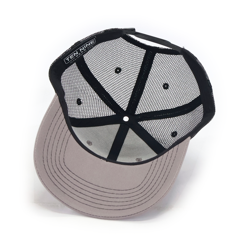ORD Chicago DC-3 hat — gray front with black mesh — interior view